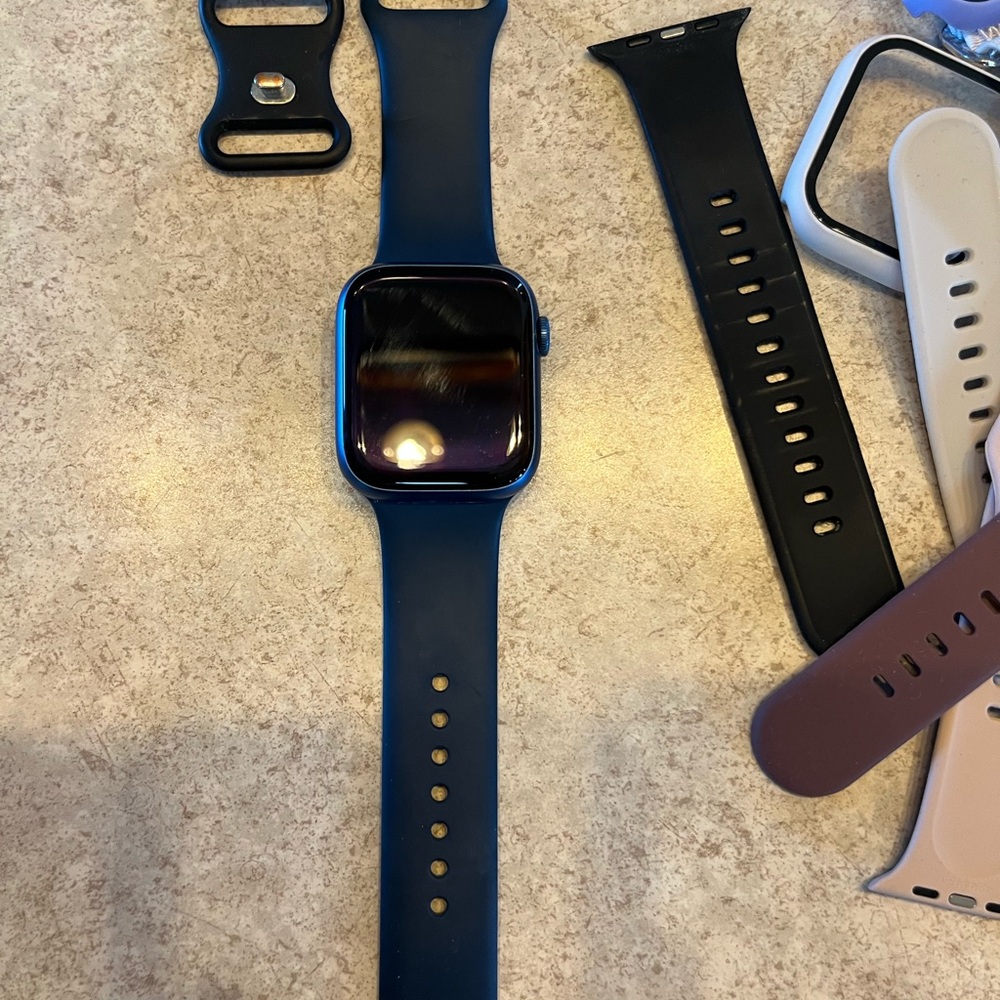 Apple Watch Series 7 in navy blue